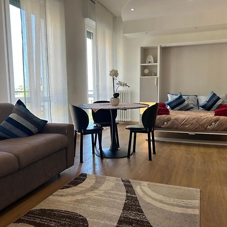 Valverde Apartment And Rooms Верона Экстерьер фото